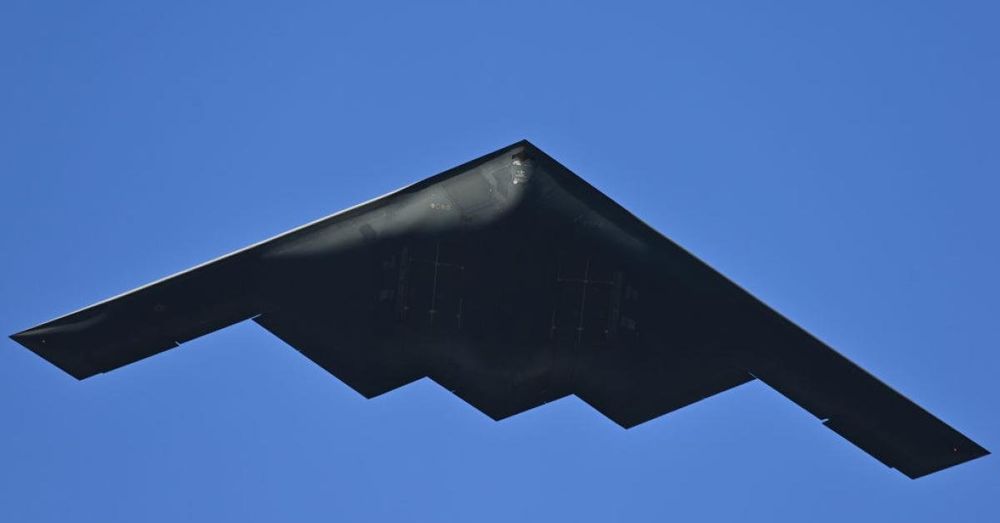 B-2 bombers deployed as U.S. weighs Iran strike