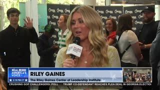 Riley Gaines says America needs male role model