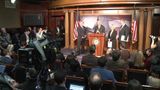Lawmakers Continue Battle Over Fiscal Cliff