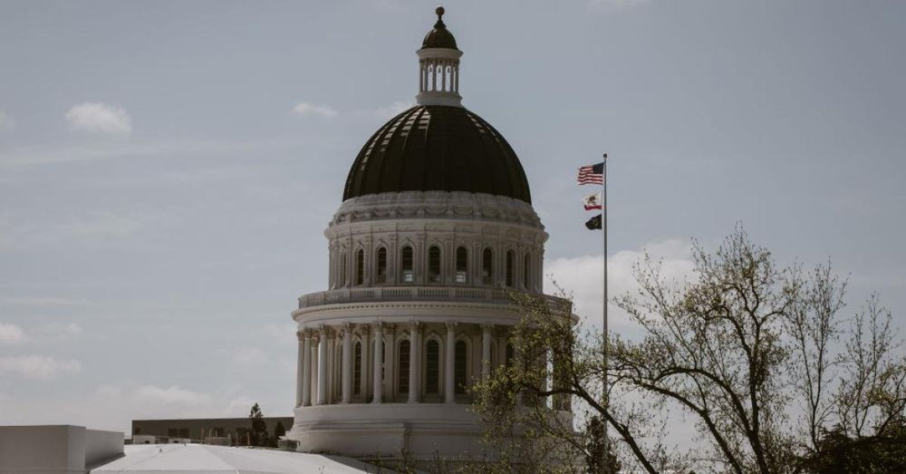 California Senate passes bill that could threaten anonymity, free speech online