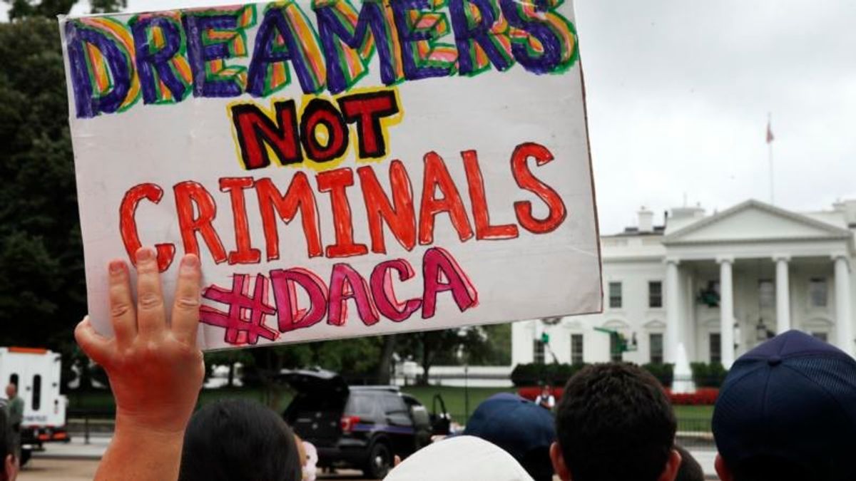 US House Members Near Forcing ‘Dreamer’ Immigration Debate