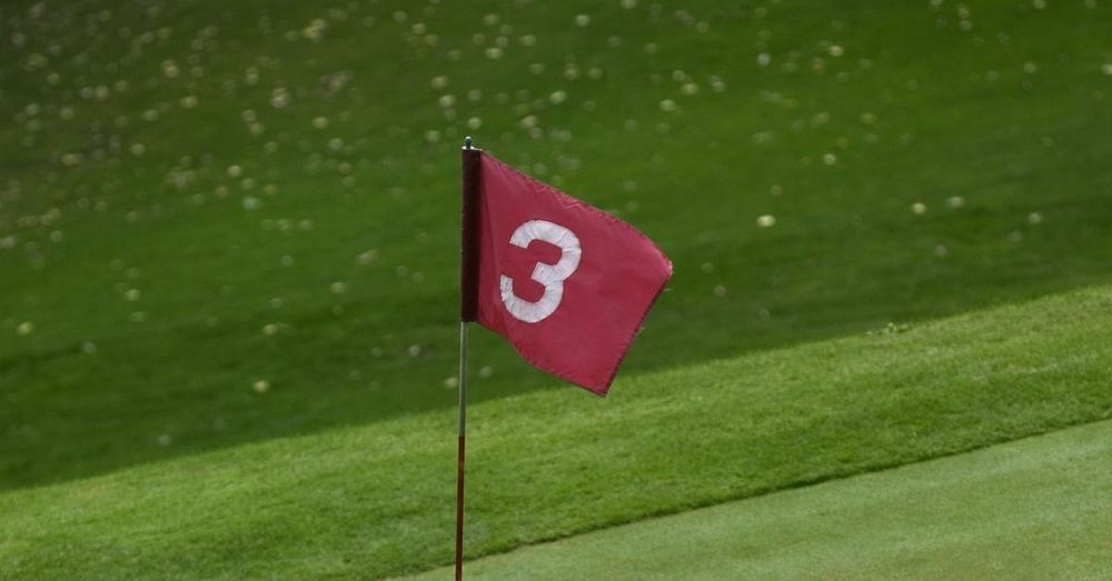 Wyndham Clark holds on, barely, to win second U.S. Open