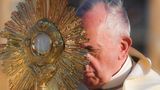 Catholic Church debate on Eucharist underscores tension between Vatican, conservative bishops