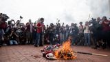 Anti-Israel protesters burn American flag at DC's Union Station amid Netanyahu visit