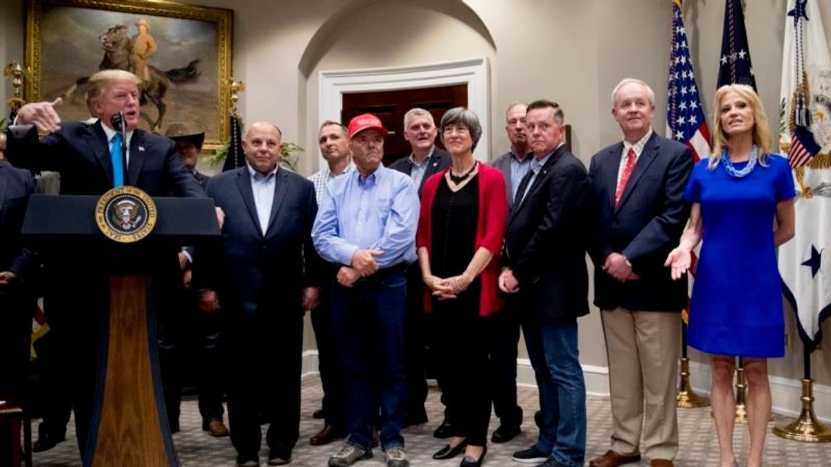 Roosevelt Room Rancor as Trump Trash-Talks Pelosi