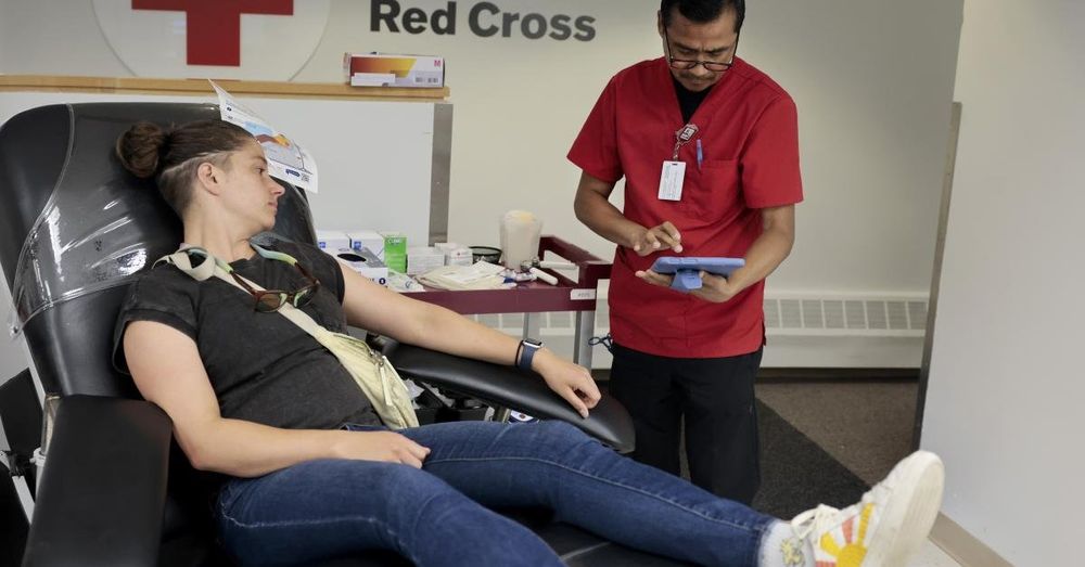 Red Cross urges people to donate blood as supplies run critically low: 'help save lives'