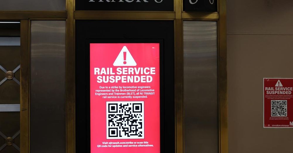 NJ Transit, union officials reach deal to end rail strike, service to resume Tuesday