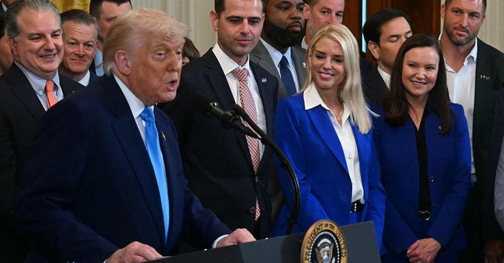 Trump honors University of Florida Gators for NCAA win