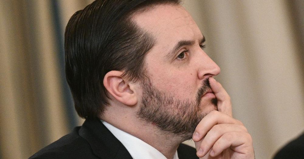Top White House aide, long-time Trump adviser Taylor Budowich to leave administration