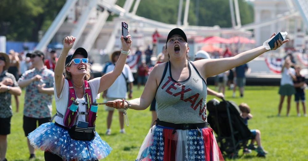 Thousands forced to evacuate National Mall, as thunderstorms delay America 250 celebration in DC