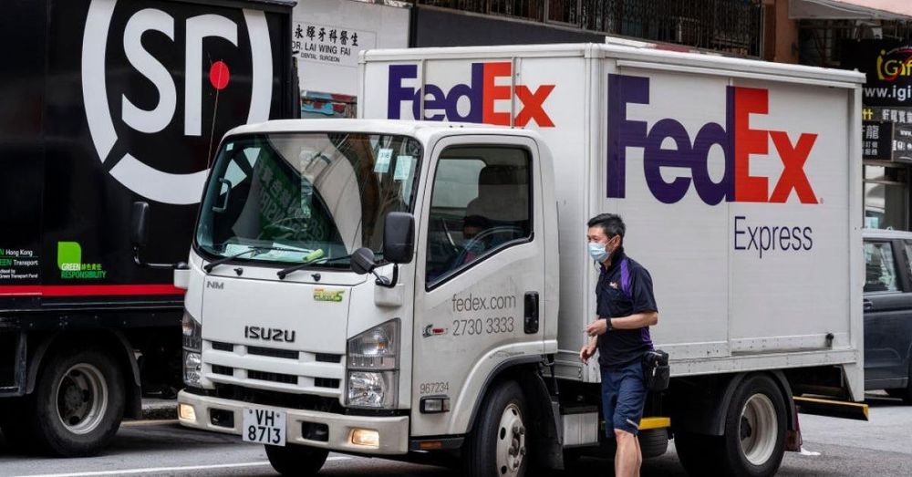 FedEx founder Fred Smith dies