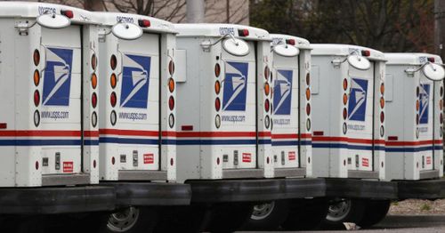 Postal service announces rate hikes over holiday season