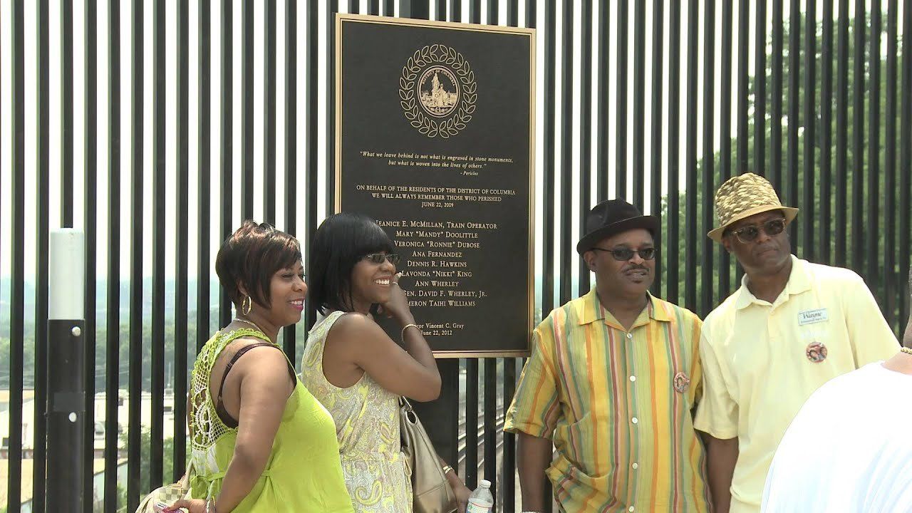 Plaque Unveiled For Anniversary Of Fort Totten Metro Crash Real America's Voice News