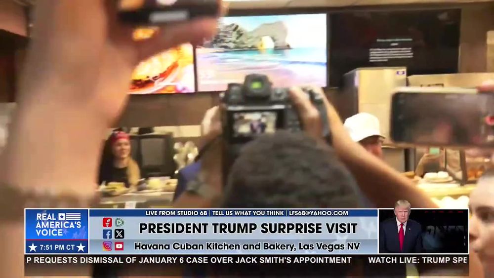 TRUMP AT BAKERY