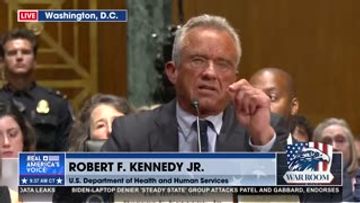 FIERY EXCHANGE BETWEEN SEN. WYDEN AND SECRETARY KENNEDY