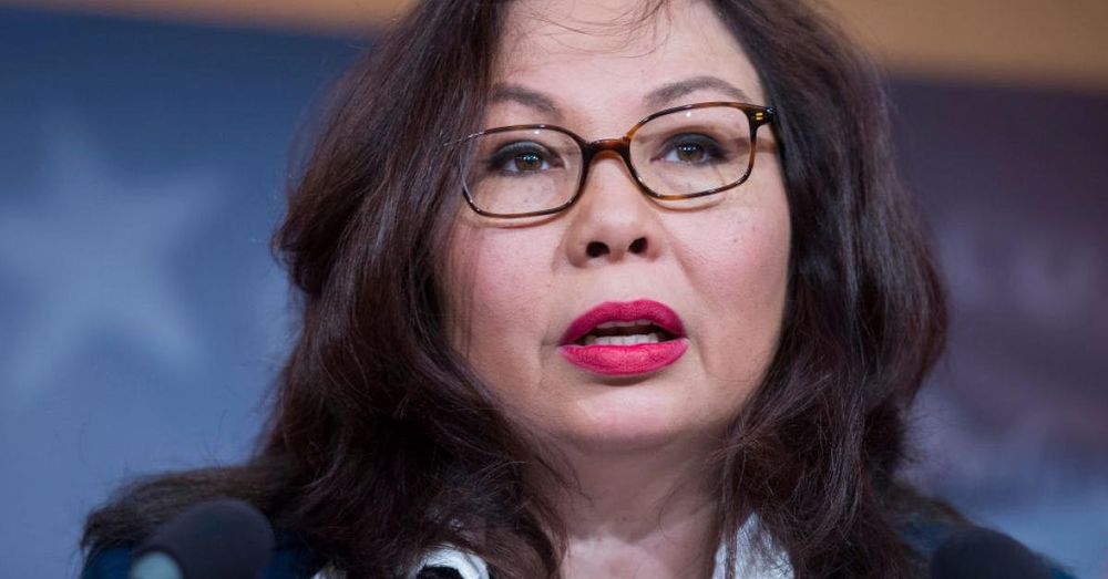 DHS alleges Duckworth staffer posed as lawyer in bid to release illegal alien