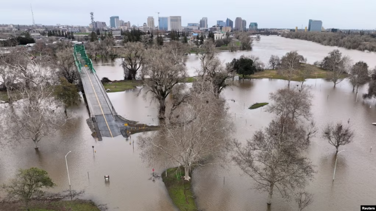 Storm-Battered California Gets More Wind, Rain and Snow