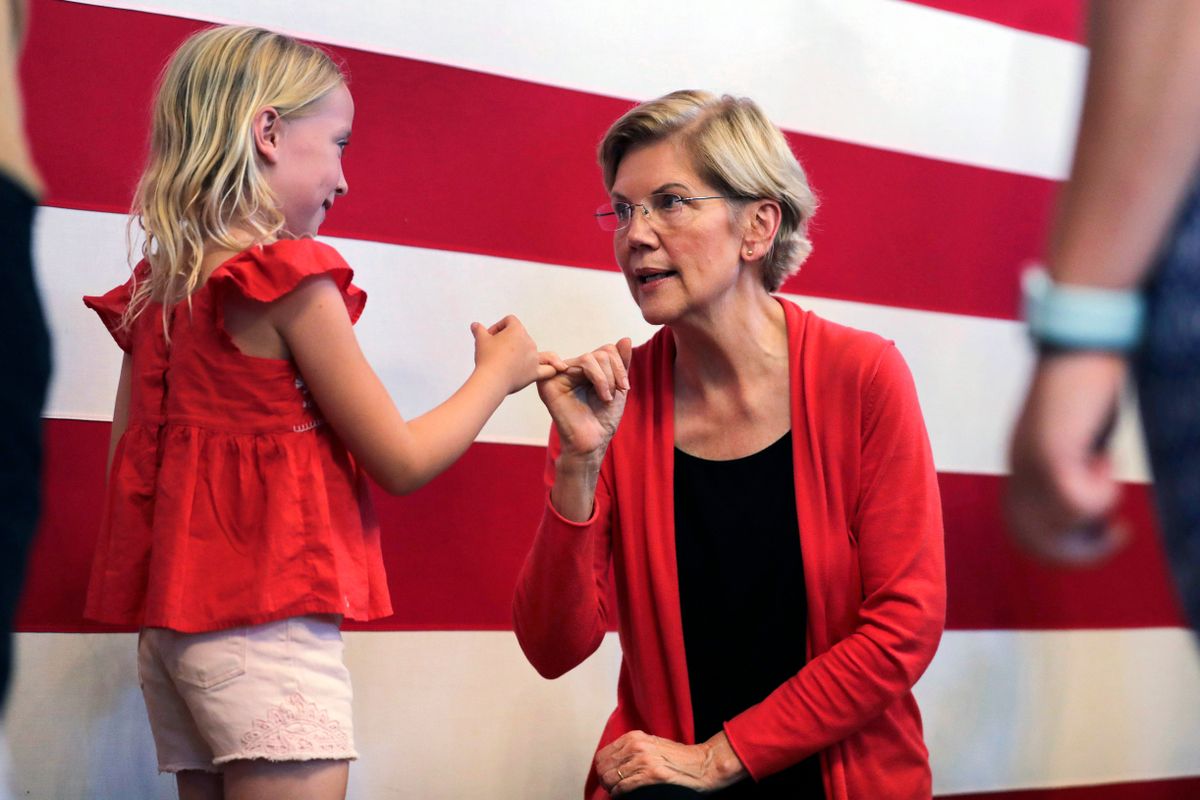 Warren’s Immigration Plans Reflect Party’s Leftward Shift