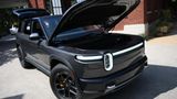 Democrats consider reviving EV tax incentives should they regain power in midterms