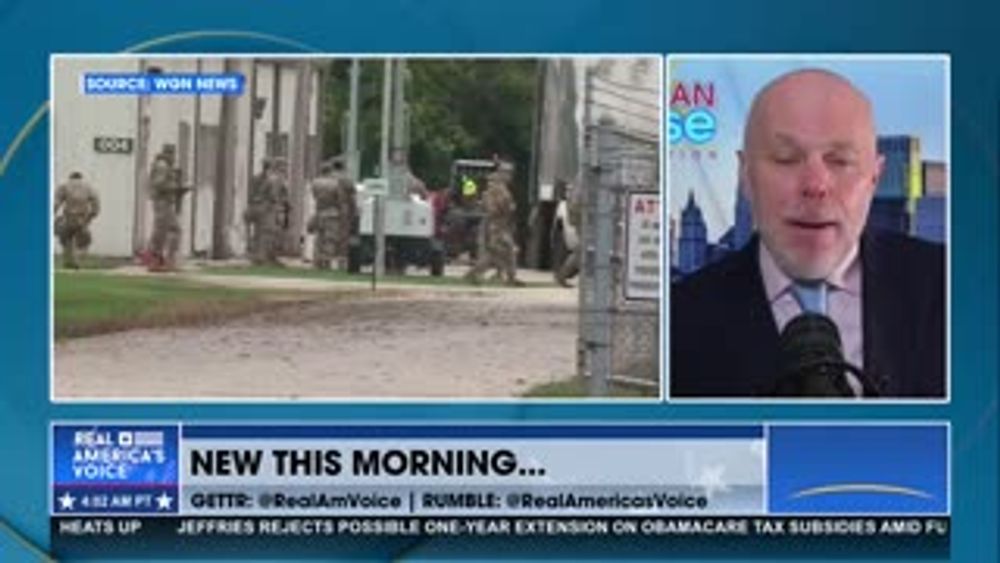 TEXAS NATIONAL GUARD ARRIVES IN ILLINOIS
