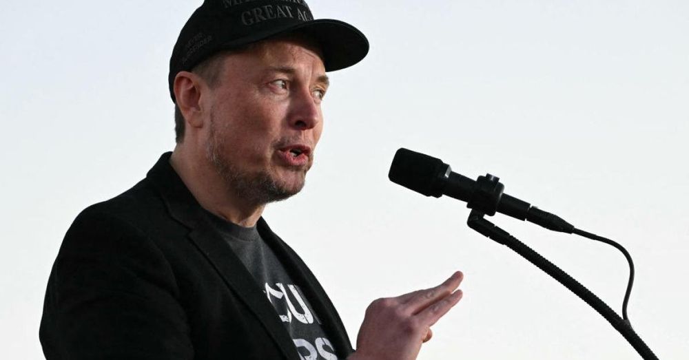 Musk calls Polish foreign minister a 'little man' in spat over Starlinks being used in Ukraine war