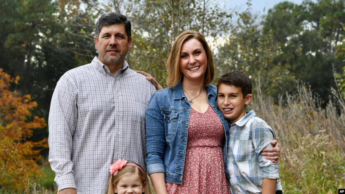 For Families Deeply Divided, a Summer of Hot Buttons Begins