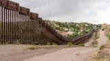 Nearly 565,000 illegal border crossers in Arizona in fiscal 2024