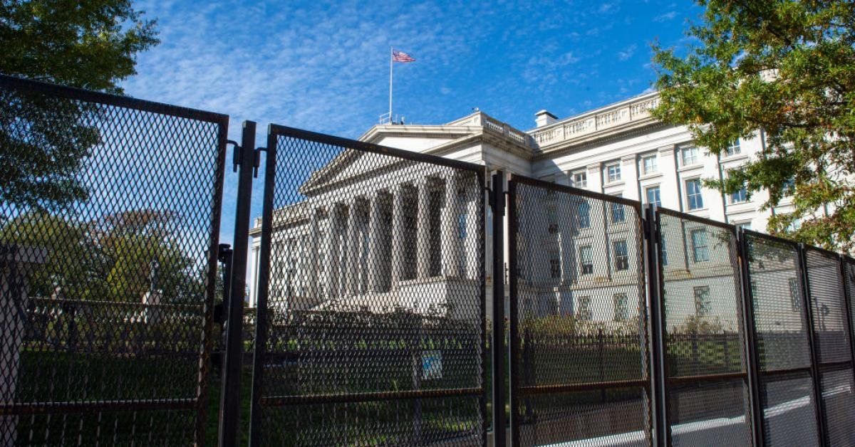 Treasury secretary completes interviews for next Fed chair, sends shortlist of five to Trump