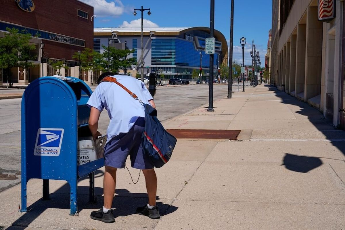 US Supreme Court Upholds Wisconsin Mail-In Ballot Deadline