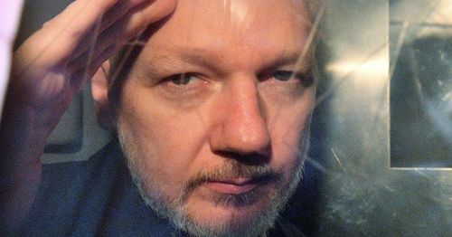 NY Times, four other news outlets urge U.S. to drop espionage charges against Assange