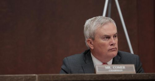 James Comer vows to give Clintons Bannon treatment if they defy subpoenas