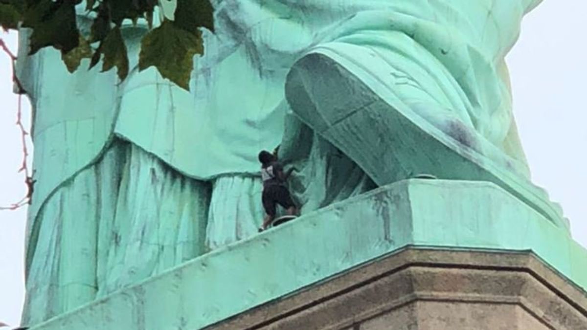 Statue of Liberty Climber Pleads Not Guilty