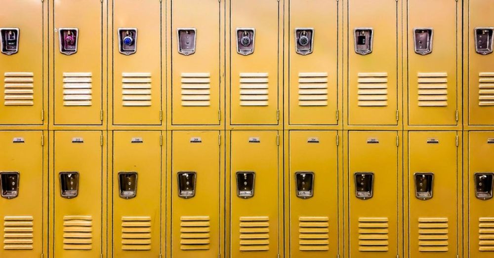 Kentucky lawmakers move to connect private schools with school resource officers