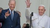 Poll: Catholics support Trump over Biden for president