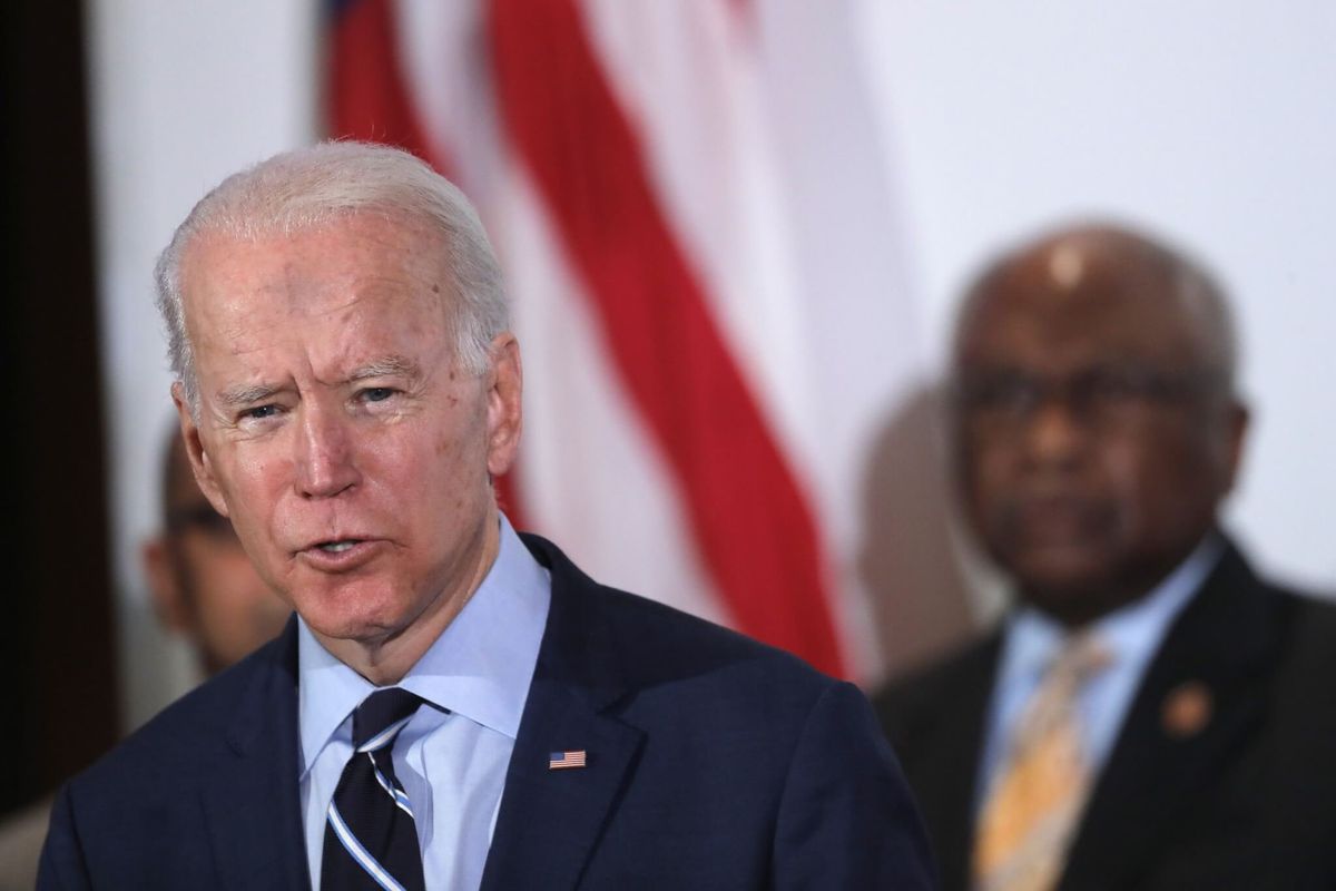 Biden Nabs Key Endorsement Ahead of South Carolina Primary