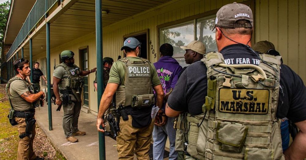 US marshals arrest man for allegedly ramming ATV into DC officer