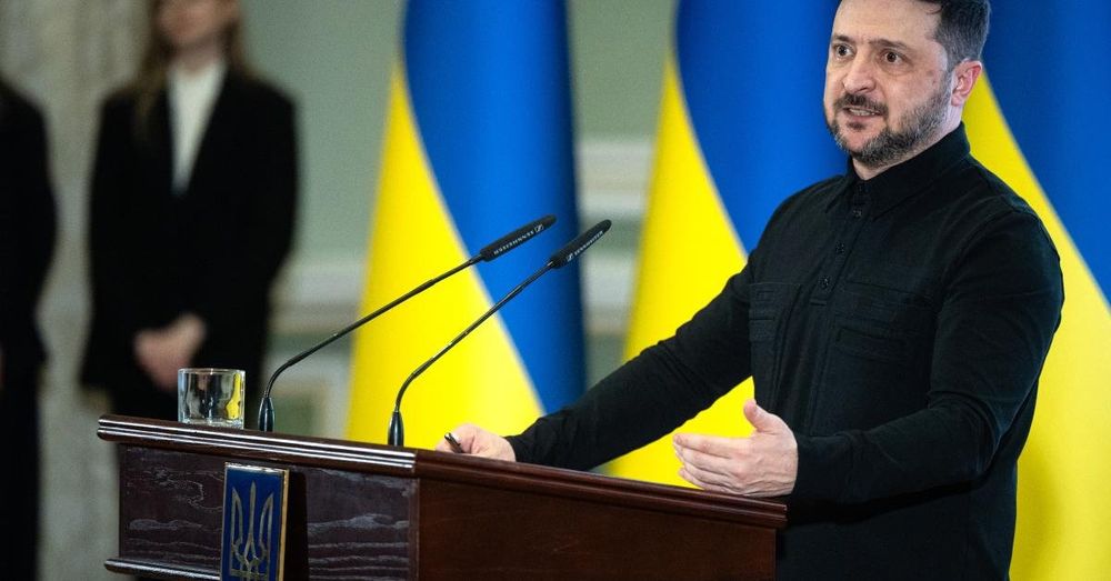 Ukraine signals making part of Donetsk a demilitarized 'free economic zone' as part of peace deal