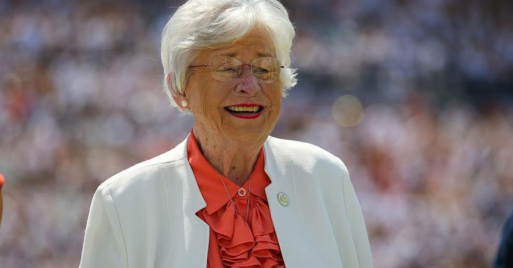 Alabama Gov. Ivey calls special session to redraw House maps
