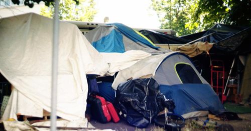 Portland mulls plan to ban homeless camps in the daytime