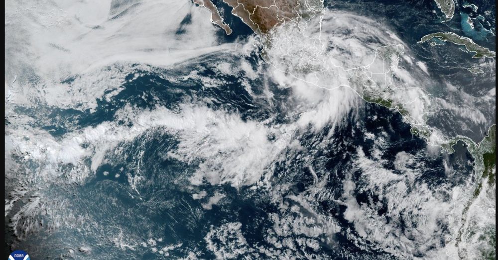 Early hurricane season Erick makes landfall in Mexico, near Acapulco, as Category 3 storm
