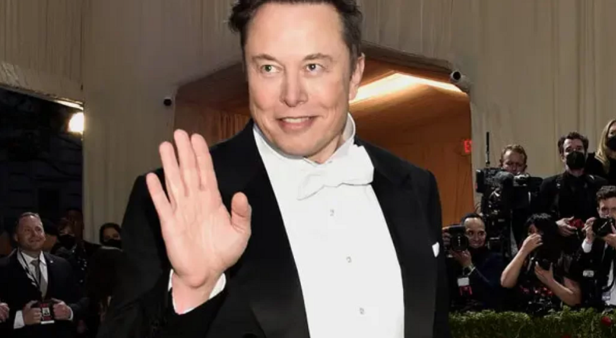 What’s Up With Elon Musk? And Why is He Forcing Unwanted Twitter/X Crap on His Users?
