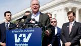Sen. Kaine, other lawmakers quick to politicize Reagan airport plane 'clipping' incident