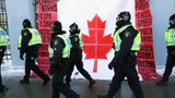 Canadian police move in, begin arresting protesters in Ottawa