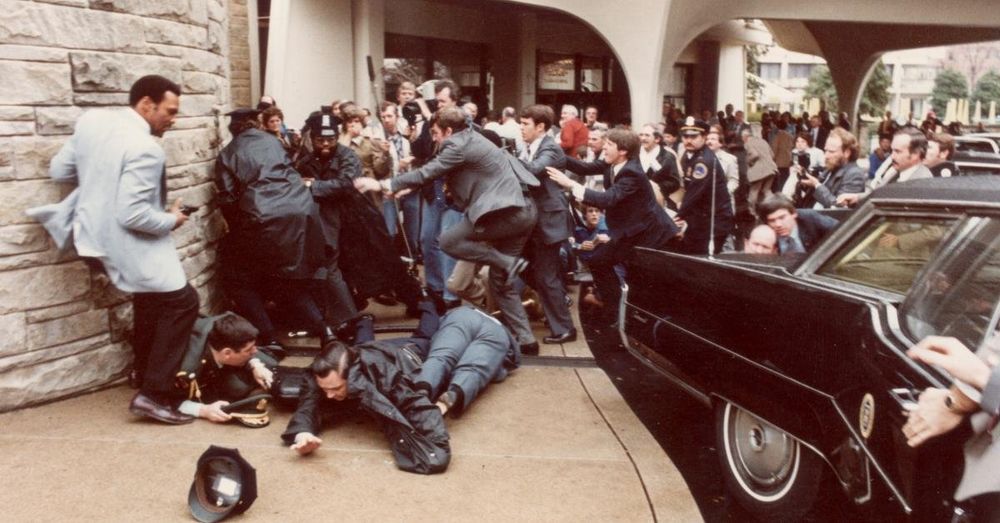 Joseph Giordano, surgeon who helped Reagan survive assassination attempt, dies at 84