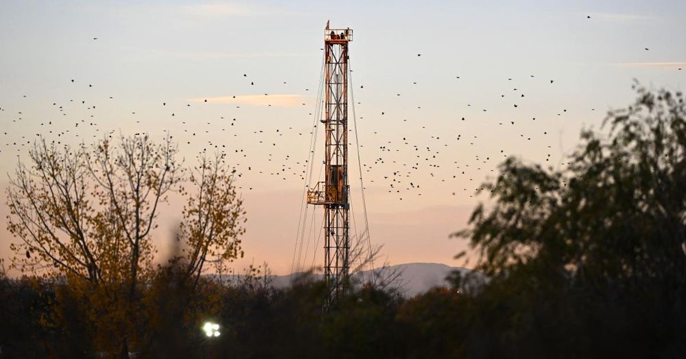 Fracking poll: More, but not too many, regulations supported