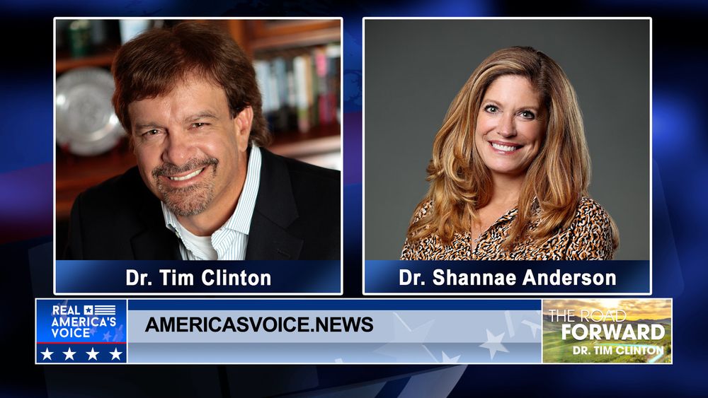 Dr. Tim Clinton interviews Dr. Shannae Anderson 10/08/22