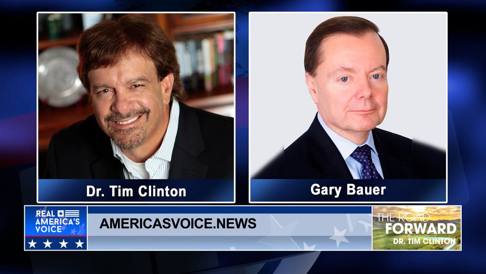 Dr. Tim Clinton interviews Gary Bauer 11/05/22